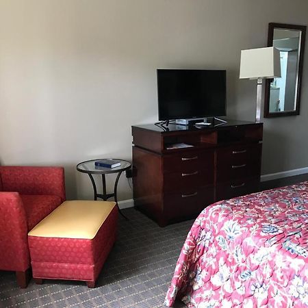 Cci Express Inn Central City Εξωτερικό φωτογραφία